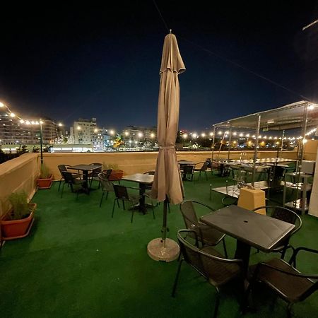 Domus Nikolai Hotel Бари Екстериор снимка